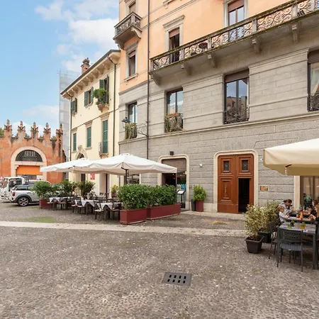 Gasthuis Palazzo Biasini By Postcardsfrom Verona