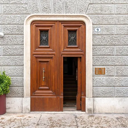 Palazzo Biasini By Postcardsfrom Affittacamere *